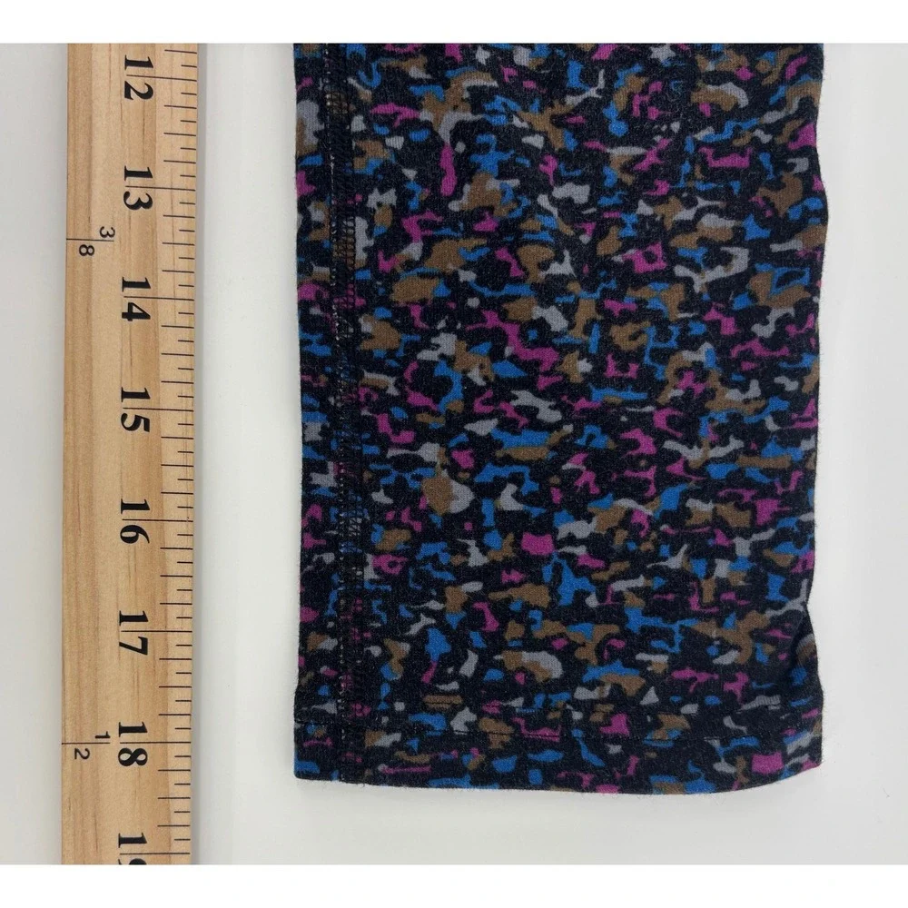Nike Dri-Fit Cropped Leggings Women's XS‎ Multi Color Geometric Gym Training